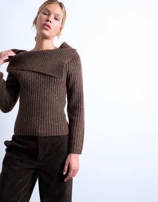 rib knit bandeau sweater in chocolate-Brown