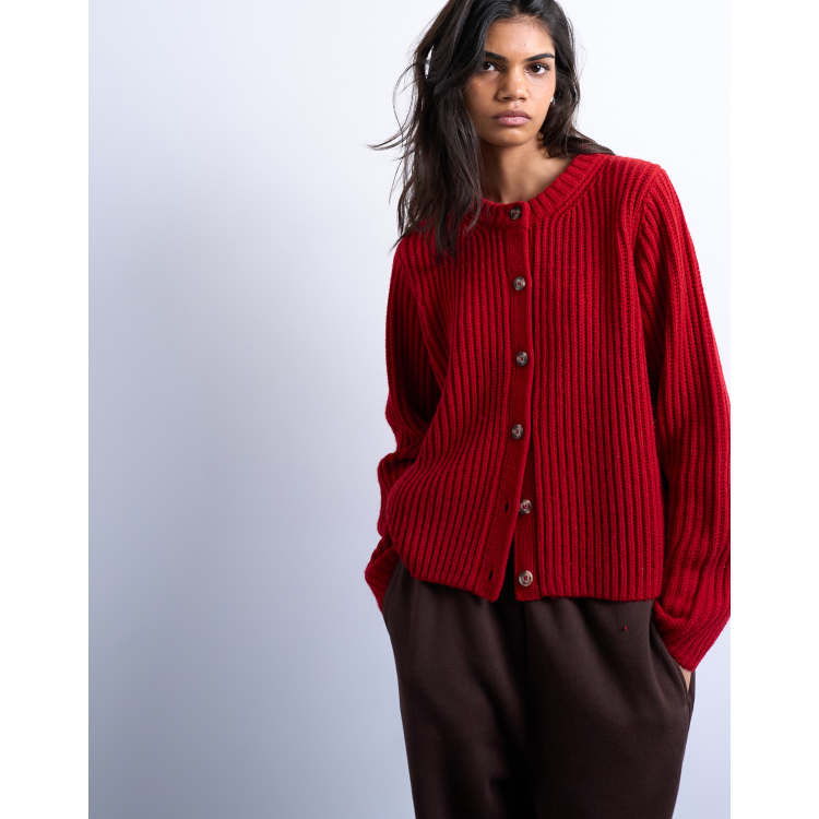 208115139-1-red?$n_750w$&wid=