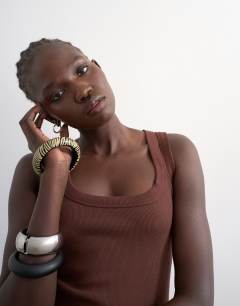 Rib scoop neck vest in chocolate brown