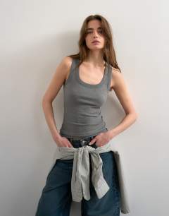 Model wearing Rib scoop neck vest in grey marl