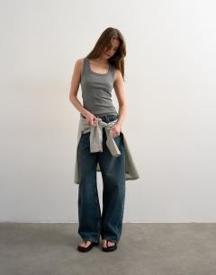 Model wearing Rib scoop neck vest in grey marl