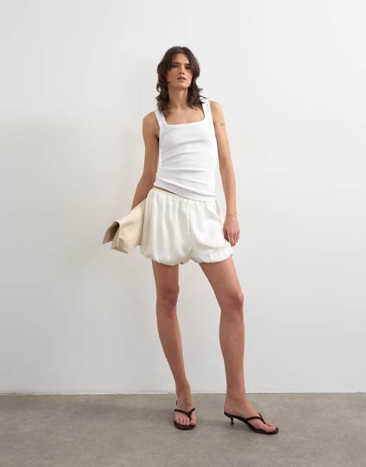 Topshop rib scoop neck vest in white, 2 of 4