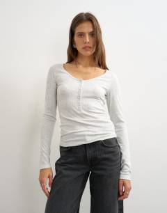 Rib v-neck henley long sleeve top in light grey