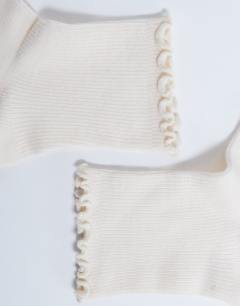 Model wearing Ribbed frill socks in buttermilk