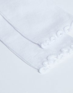 Model wearing Ribbed frill socks in white