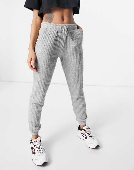 https://images.asos-media.com/products/topshop-ribbed-slim-fit-jogger-in-grey/24341585-4?$n_640w$&wid=513&fit=constrain