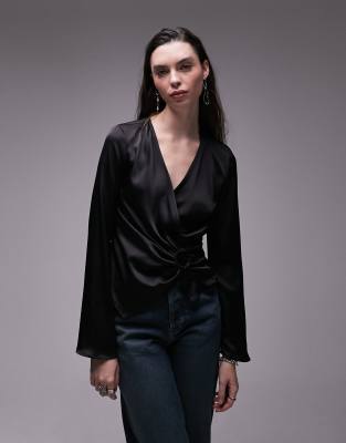 ring detail top in black