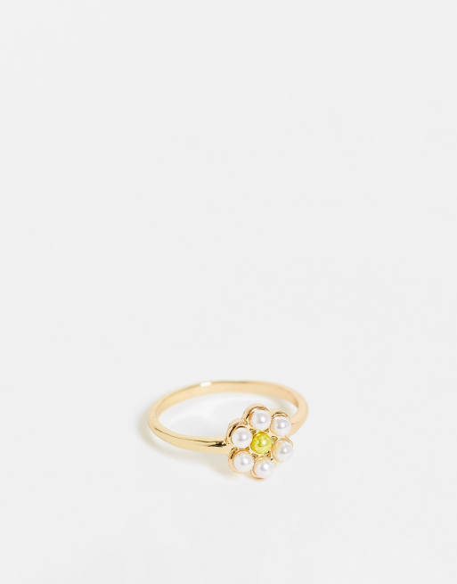Topshop - Ring med marguerit i imiteret perle i guld