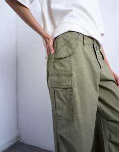 Model wearing Ripstop cargo trouser with drawcord hem in khaki