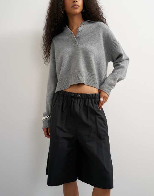 Topshop ripstop shorts with toggle detail in black, 3 of 5