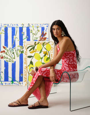 Topshop - Robe asymétrique en maille à motif - Rose/rouge-Multicolore