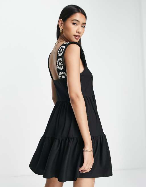 Topshop - Robe courte à volants avec empiècement en crochet - Noir, 2 de 4