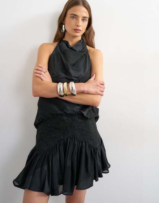 Topshop - Robe courte virevoltante dos nu avec col noué et détails brodés - Noir, 2 de 4