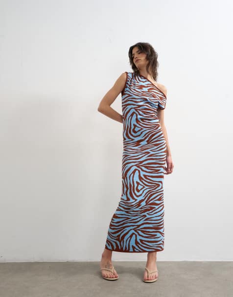 Topshop - Robe longue à épaules dénudées et détail torsadé en maille texturée - Imprimé animal marron - view 1