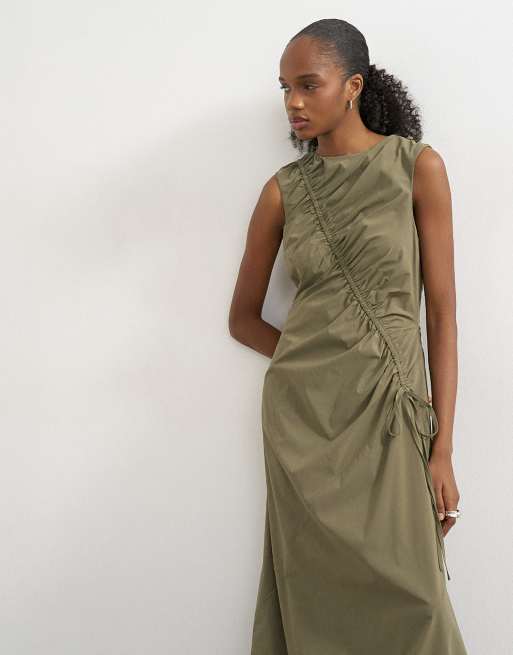 Topshop - Robe longue bouffante en tissu technique avec cordon de serrage - Kaki, 2 de 4