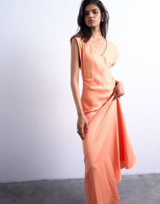 Topshop - Robe longue en satin avec décolleté plongeant en V et pince sur le côté - Pêche-Orange