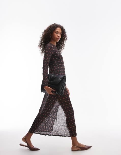 Topshop - Robe longue ras de cou transparente et froissée à petites fleurs - Noir et rose - view 1
