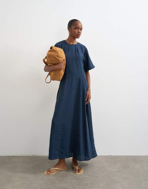 Topshop - Robe t-shirt longue en cupro à taille basse - Bleu marine, 2 de 4
