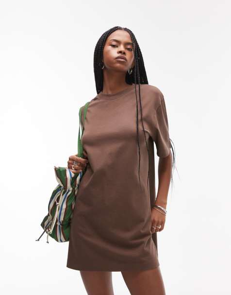 Topshop - Robe t-shirt oversize de qualité supérieure à manches courtes - Marron chocolat - view 1