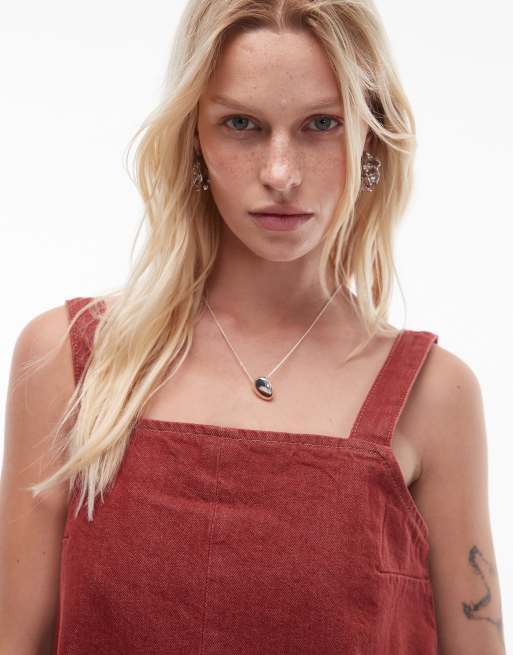 Topshop – Röd jeansklänning med axelband och boxig passform, 2 av 4