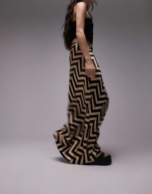 Topshop - Rok tot op de grond met geometrische print in caramel