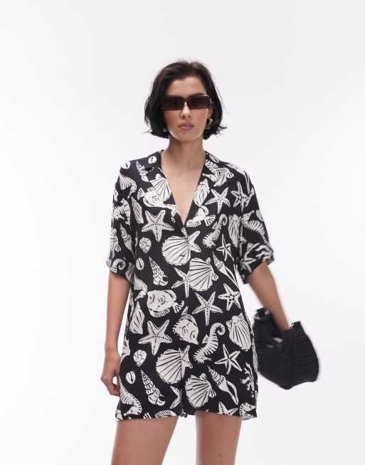 Topshop - Romper met knoopsluiting en schelpenprint in zwart-wit