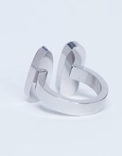 Model wearing Rosie stainless steel ring with burgundy & pink semi precious stones in silver tone