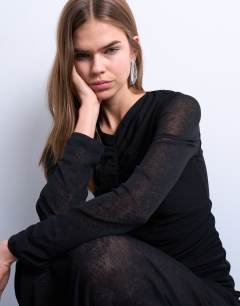 Model wearing Ruched front drop waist maxi dress in black