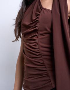 Model wearing Ruched scarf detail asymmetric hem top in chocolate