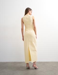 Model wearing Ruched sleeveless midi dress in buttermilk