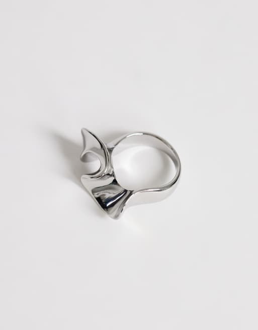 Topshop Rue vattentät ring i rostfritt stål i silver, 2 av 3