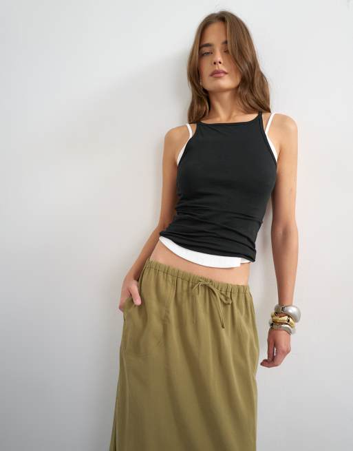 Topshop - Ruimvallende maxi rok met gestrikte taille in olijfgroen, 2 van 5