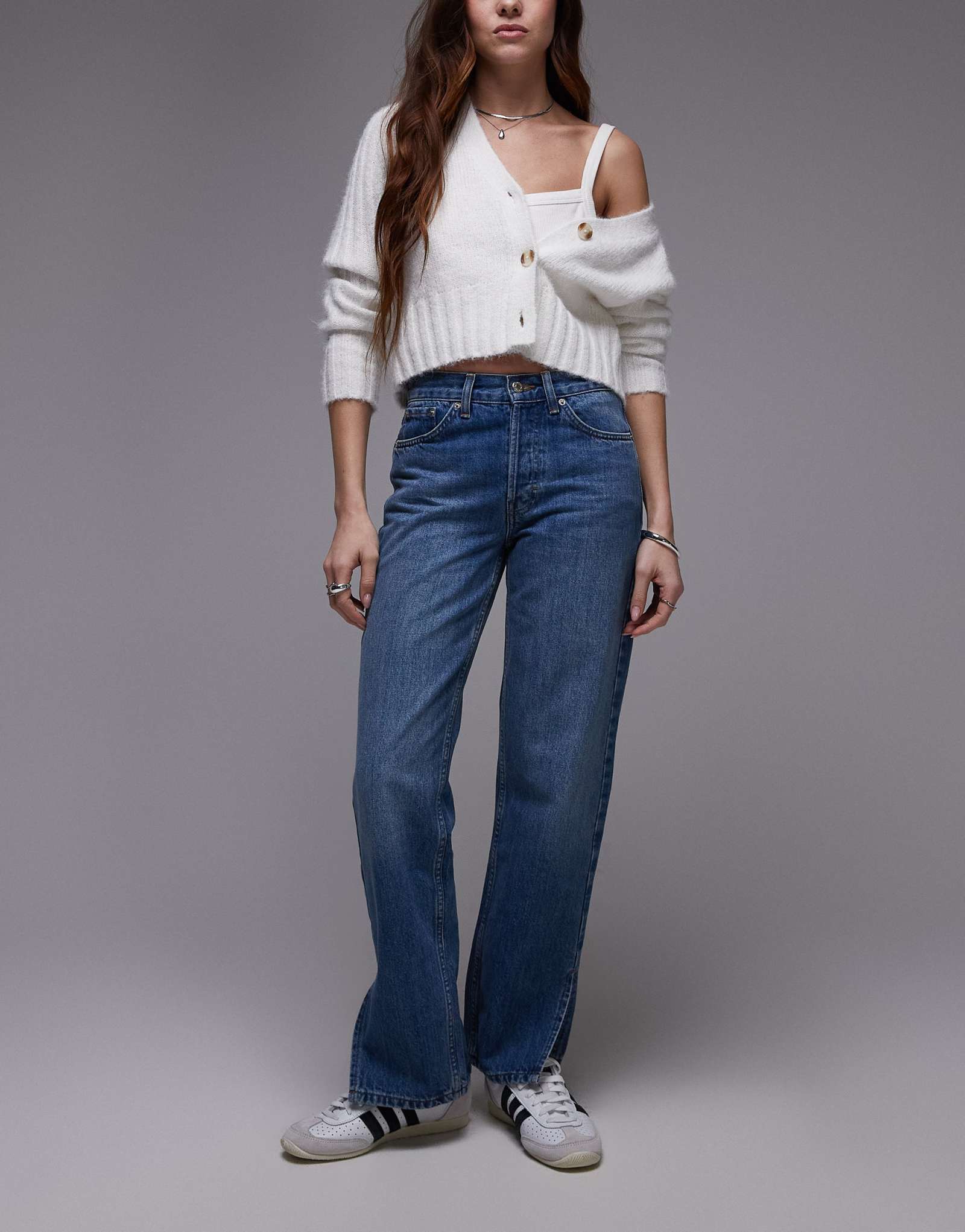 Джинсы для подиума Topshop с разрезом по бокам темно-синего цвета