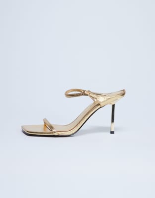 Topshop - Sally - Zweiteilige Sandaletten in Metallic-Gold-Goldfarben
