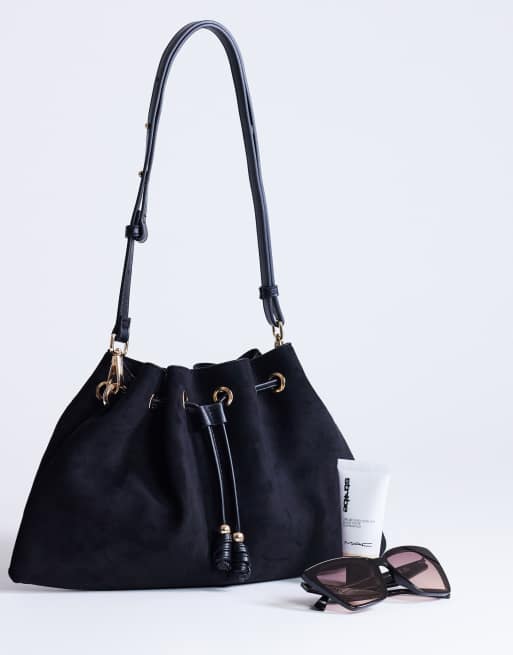 Topshop - Sammy - Sort mellemstor skuldertaske med rynker og løbesnor, 2 af 4