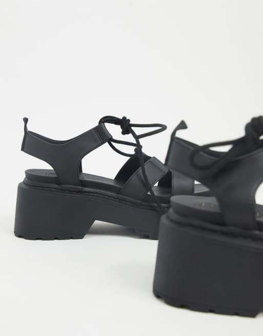 Topshop Sandales lacets avec semelle plateforme Noir