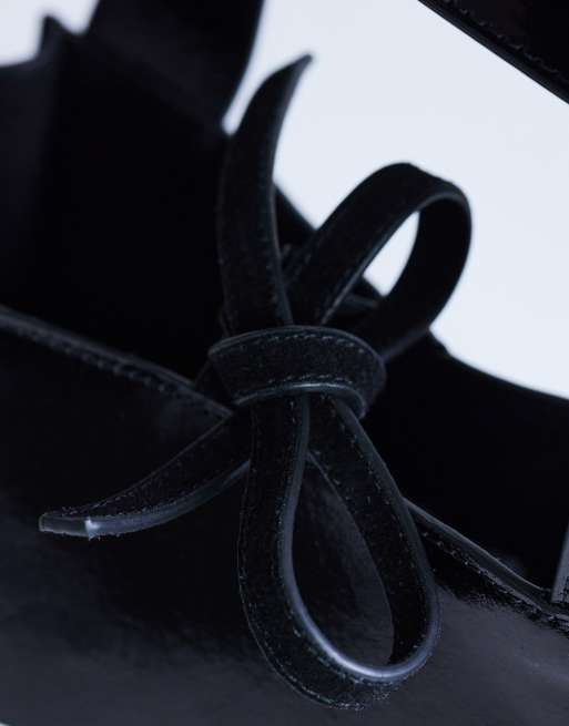 Topshop Sandy small real suede and leather grab bag with tie fastening in black, 3 of 4