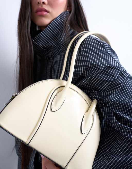Topshop – Saoirse – Schultertasche in buttermilchgelber Lackoptik, 3 von 4