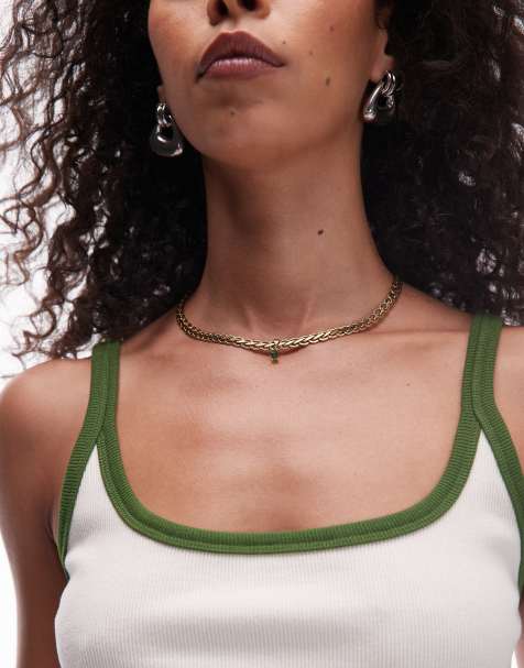 Topshop – Sara – Goldfarbene Halskette aus wasserabweisendem Edelstahl mit grünem Anhänger - view 1