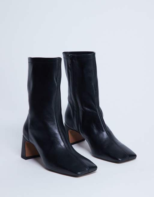 Topshop Sara Premium leather square toe flared heel boot in black, 4 of 4