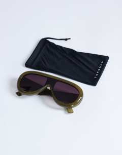 Model wearing Sardinia aviator sunglasses in khaki