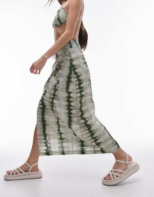 Topshop – Sarong-Wickelrock mit Batikmuster in Grün, 5 von 5