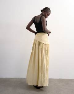 Model wearing Sash tie crinkle full maxi skirt in natural