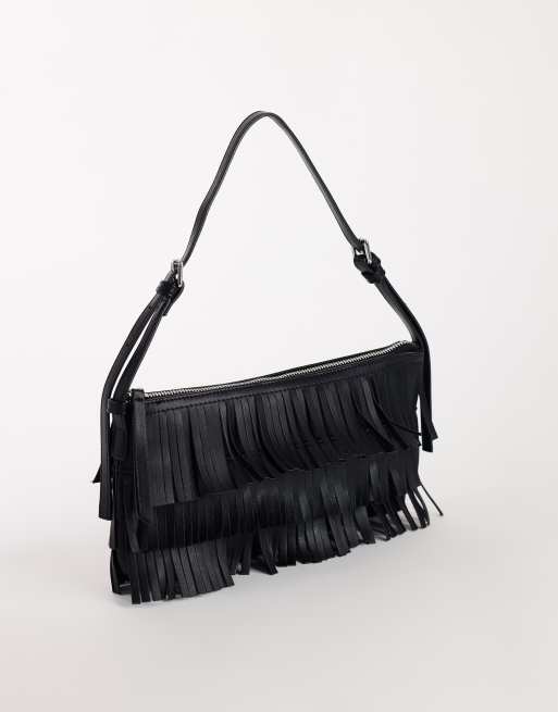 Topshop Sasha small fringe shoulder bag in black, 3 of 4