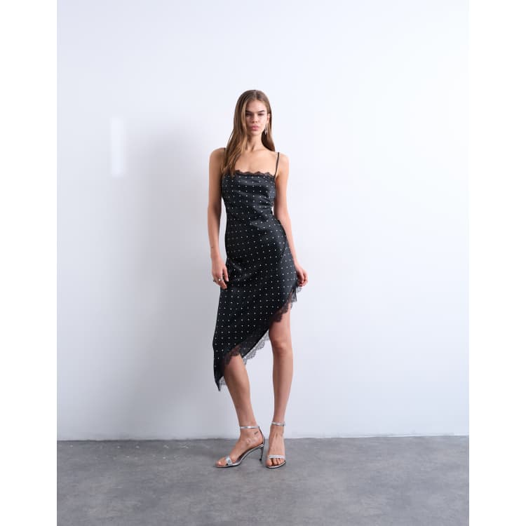 209699609-1-blackpolkadot?$