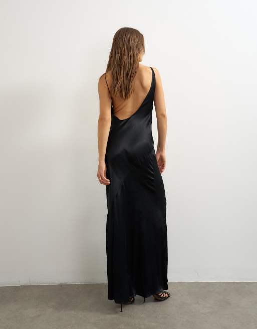 Topshop satin bias halterneck maxikjole med åben dyb ryg i sort, 4 af 4