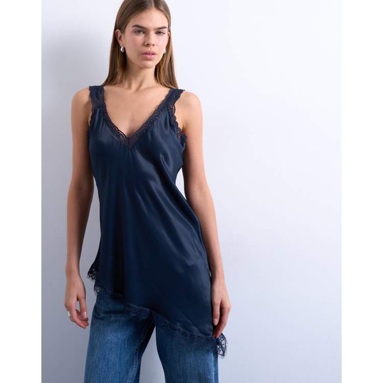 209755303-1-navy?$n_750w$&wid=
