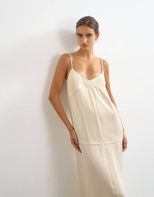 Topshop Satin-Maxikleid mit doppelter Lage, Trägern und Nahtdetails in Stone, 4 von 4