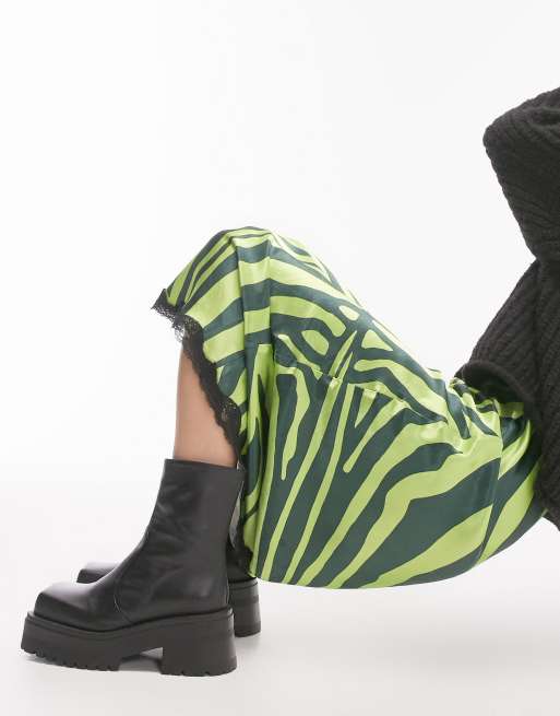 Topshop – Satin-Midirock mit Zebramuster in Limette und Spitzenbesatz in Schwarz , 4 von 4