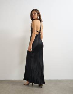 Model wearing Satin scoop neck maxi dress with stitch detailing in black